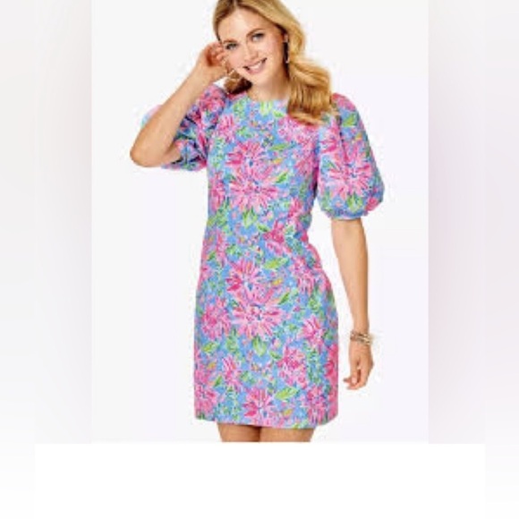 Lilly Pulitzer Dresses & Skirts - Lilly Pulitzer Pink and Blue Patterned Shift Dress